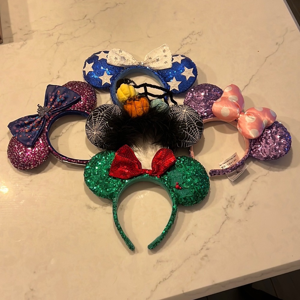 Minnie Mouse Ears Set